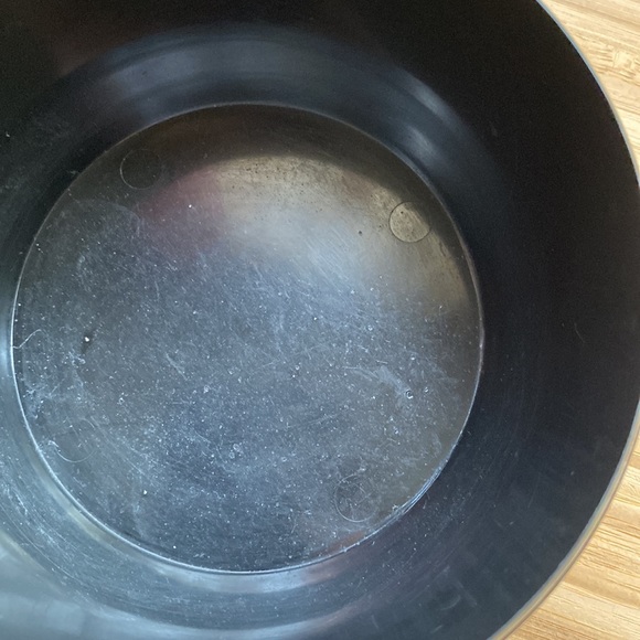 Vintage (70s?) black round plastic pen and pencil holder - Picture 8 of 11